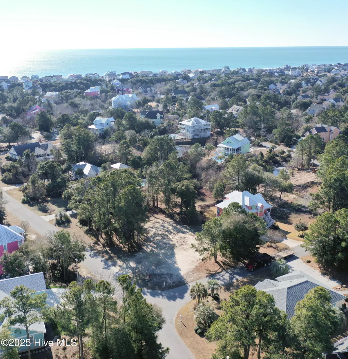 Emerald Isle, NC 28594,309 Shipwreck LN