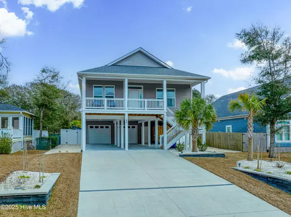 Oak Island, NC 28465,106 SE 36th ST