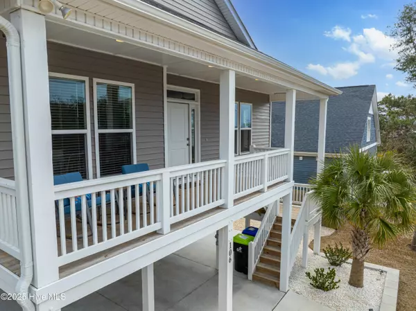 Oak Island, NC 28465,106 SE 36th ST