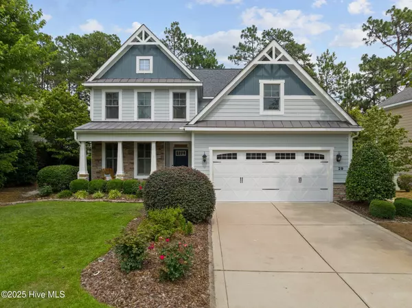 29 Deacon Palmer PL, Southern Pines, NC 28387