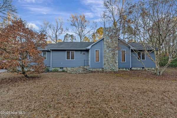 332 Ames Acres DR, Fairmont, NC 28340