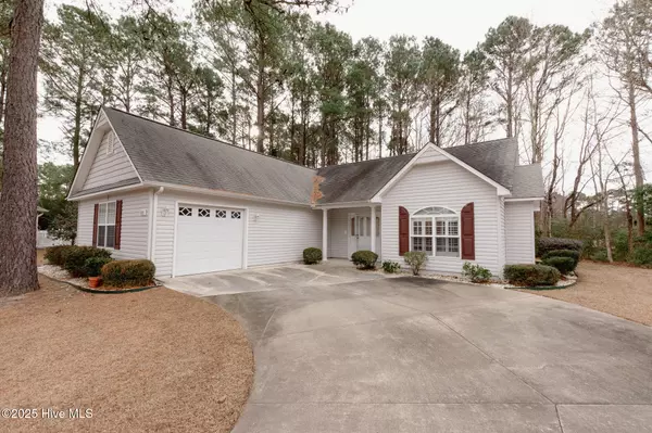 Swansboro, NC 28584,309 Jasmine S