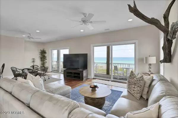 Surf City, NC 28445,98 Oleander CT