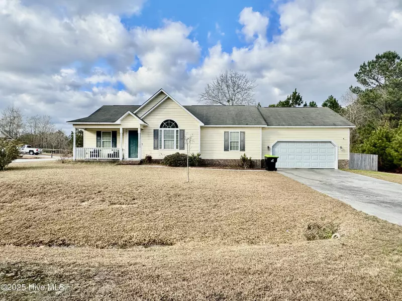 119 Sparkling Brook WAY, Jacksonville, NC 28546