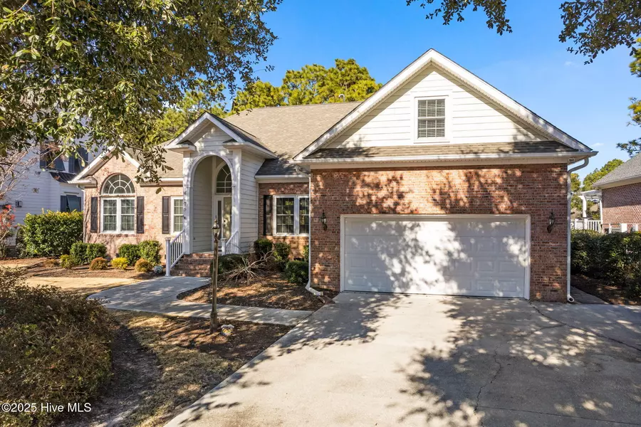4379 Gauntlet DR, Southport, NC 28461