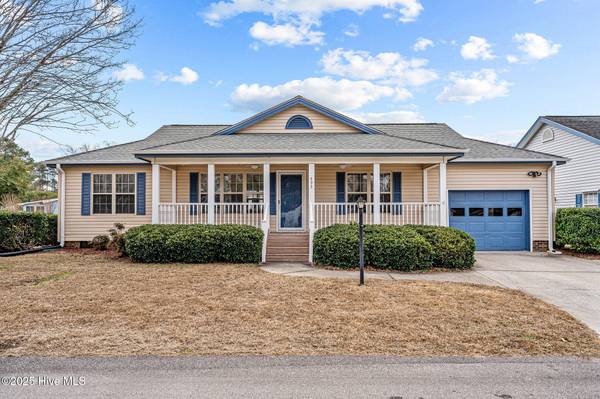 493 Pepper Breeze AVE SW, Calabash, NC 28467