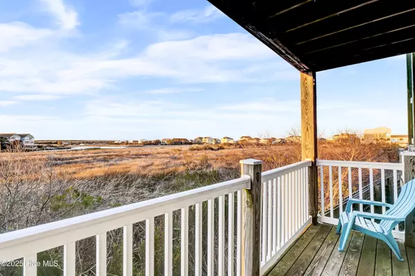 Surf City, NC 28445,1505 N New River DR #111