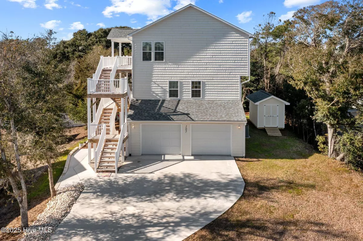 Emerald Isle, NC 28594,107 Loblolly ST