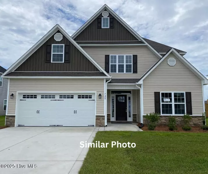 706 Secession LN, Jacksonville, NC 28546