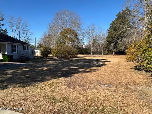 New Bern, NC 28560,1722 Lucerne WAY
