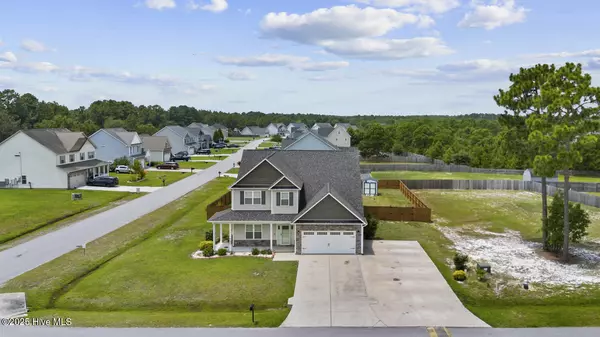 Hubert, NC 28539,402 Kinroff DR