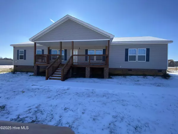 533 Pine Ridge RD,  Roanoke Rapids,  NC 27870