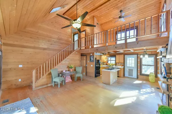 Chapel Hill, NC 27516,3514 Hawk Ridge RD