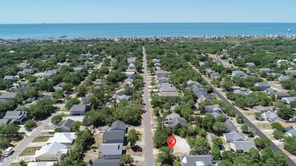 Oak Island, NC 28465,141 NE 10th ST