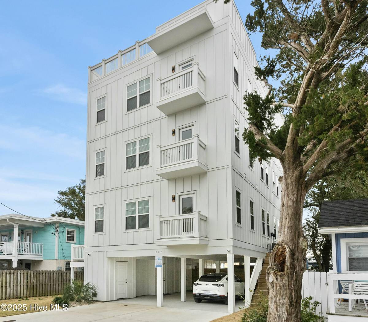 Carolina Beach, NC 28428,207 Florence AVE #2