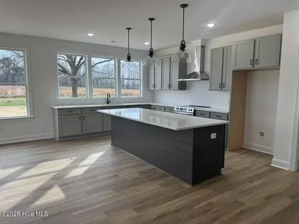 Grimesland, NC 27837,4160 Dixon RD