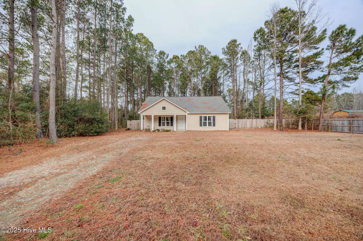 Burgaw, NC 28425,267 Mallard Roost DR