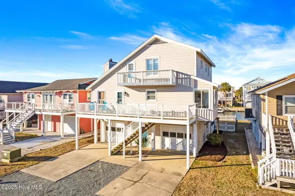 Ocean Isle Beach, NC 28469,27 Newport ST