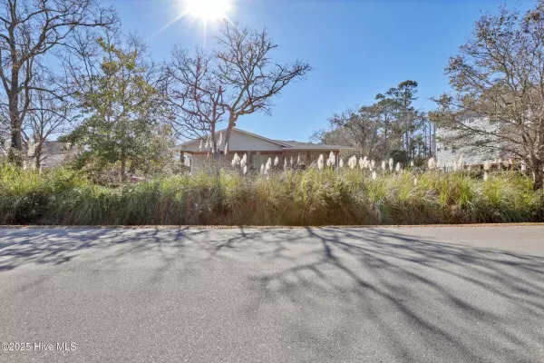 2107 E Yacht DR, Oak Island, NC 28465