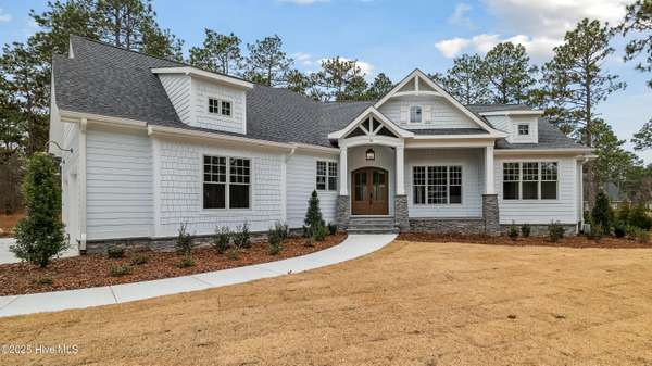 26 Birkdale DR, Pinehurst, NC 28374