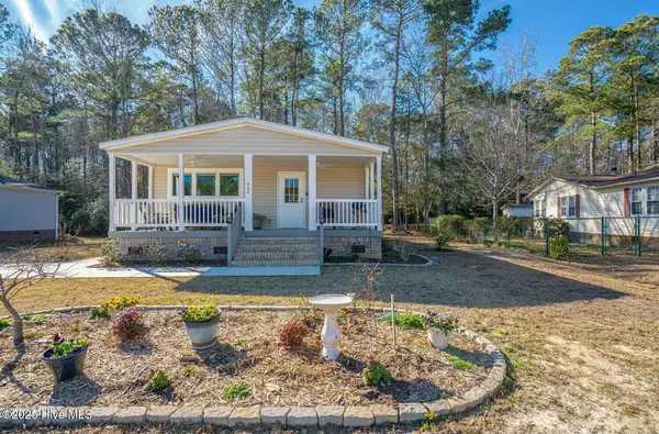 Carolina Shores, NC 28467,944 Palmer DR