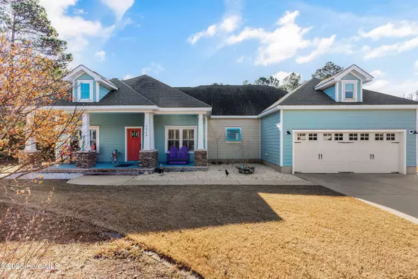 5018 Canvasback CT, Southport, NC 28461