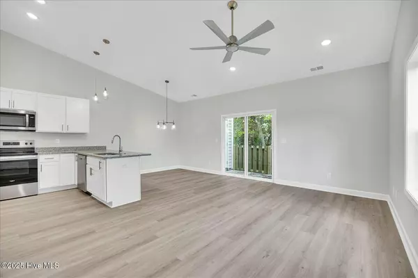 Leland, NC 28451,211 Lincoln Place CIR