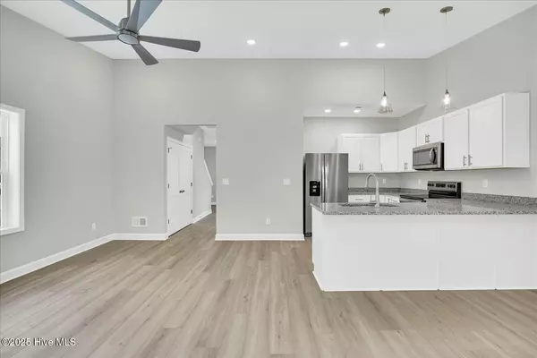 Leland, NC 28451,211 Lincoln Place CIR