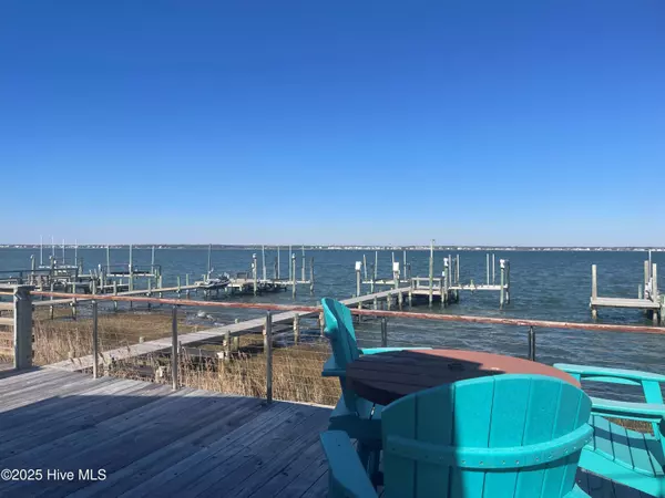 Emerald Isle, NC 28594