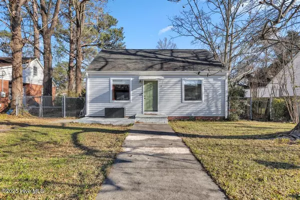 334 Warlick ST, Jacksonville, NC 28540