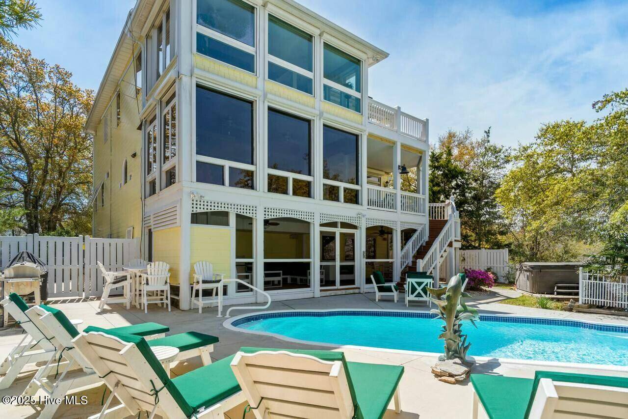 Emerald Isle, NC 28594,7012 Sound DR