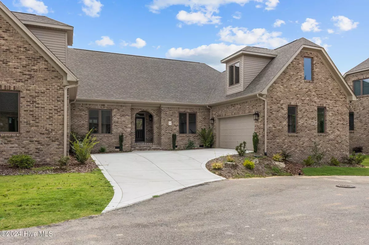 Pinehurst, NC 28374,6 Castle Bridge CT