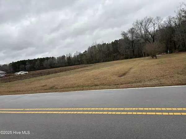 Jacksonville, NC 28540,1014 Harrells Loop RD