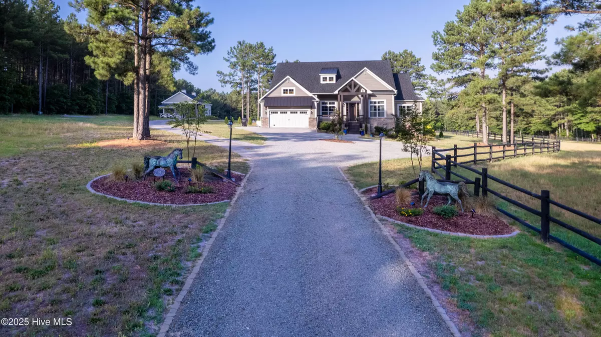 Cameron, NC 28326,185 Foxwood Close RD