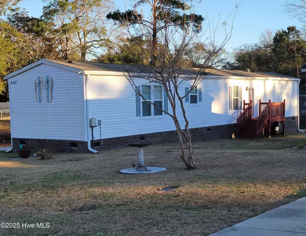 Sunset Beach, NC 28468,820 Magnolia DR