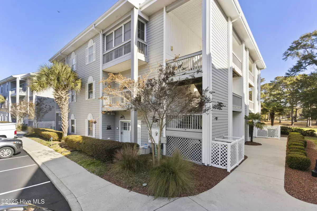 Sunset Beach, NC 28468,215 Royal Poste RD ## 2709