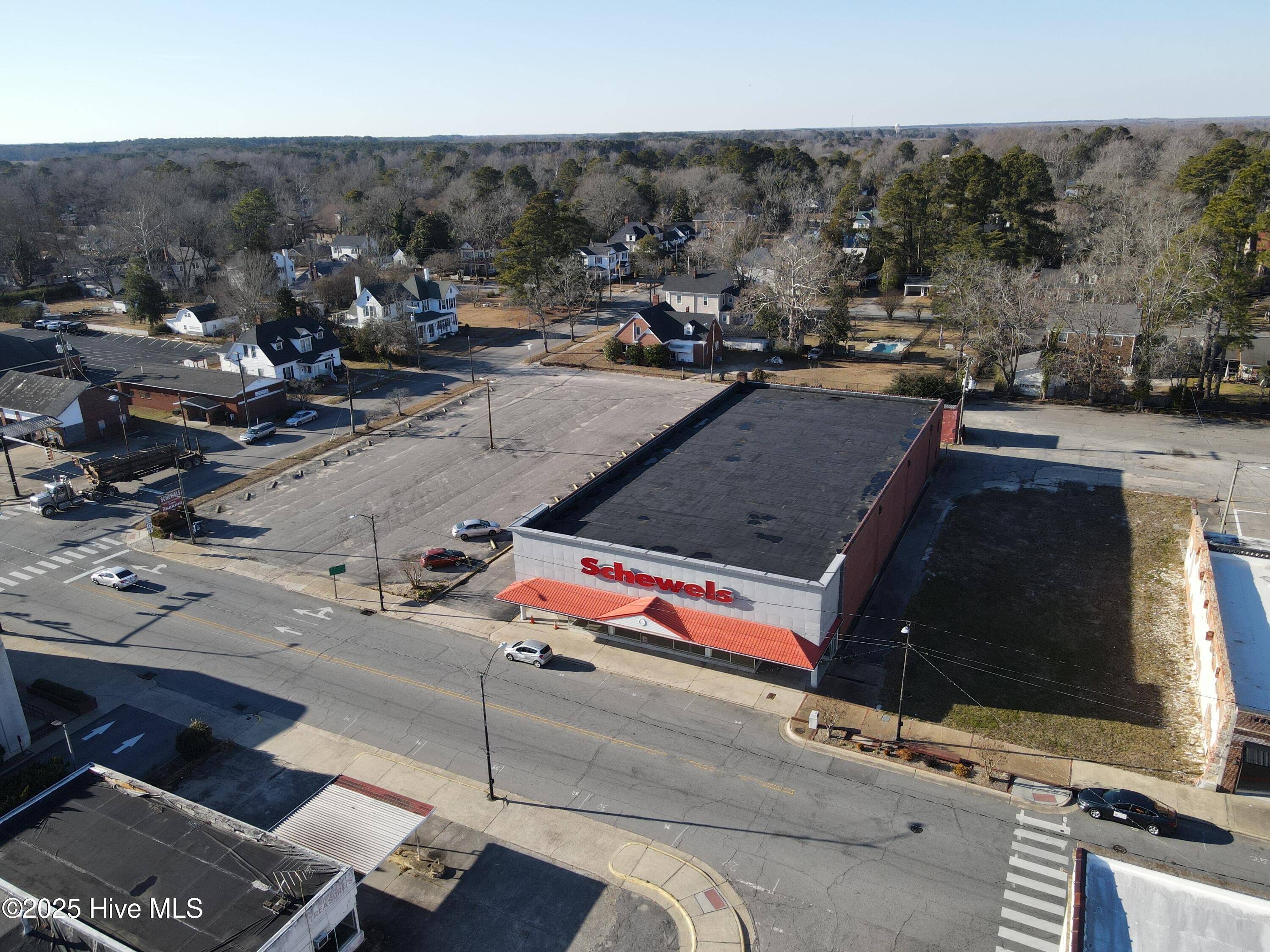 Williamston, NC 27892,200 W Main ST