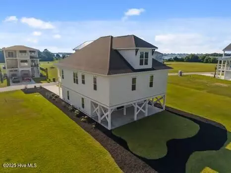 Holly Ridge, NC 28445,122 Whispering Pine LN