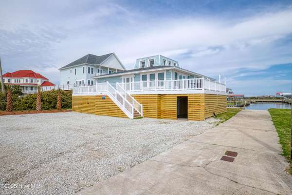 304 Marina WAY, North Topsail Beach, NC 28460