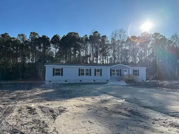 Holly Ridge, NC 28445,110 Douglas DR