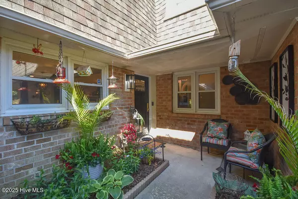 Pinehurst, NC 28374,107 Wimbledon DR