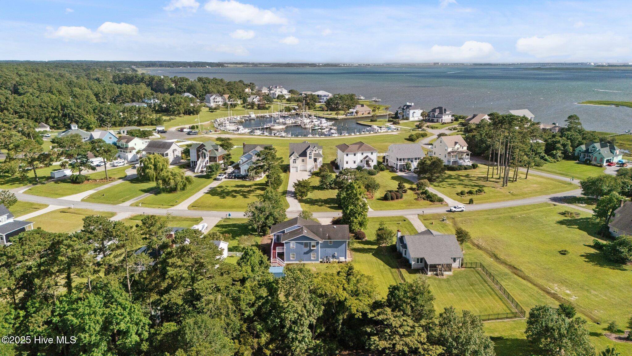 Beaufort, NC 28516,510 Island DR