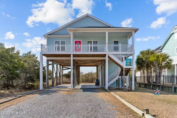 151 Sailfish DR, Holden Beach, NC 28462