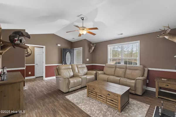 Maple Hill, NC 28454,169 Nelson Park RD