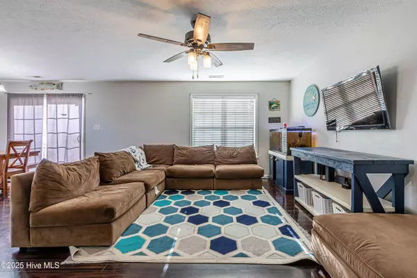 Richlands, NC 28574,309 Rolling Meadow CT