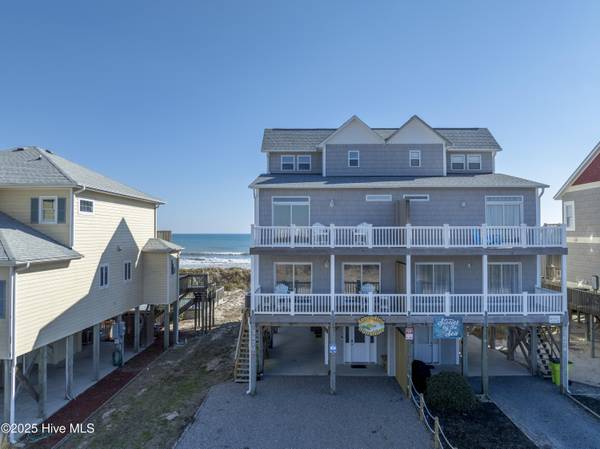 North Topsail Beach, NC 28460,3876 Island DR