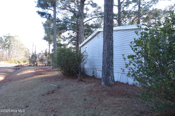 Grantsboro, NC 28529,767 Kennels Beach RD