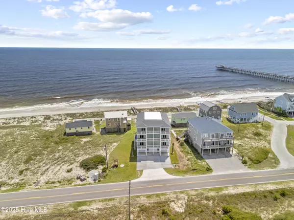 North Topsail Beach, NC 28460,948 New River Inlet RD