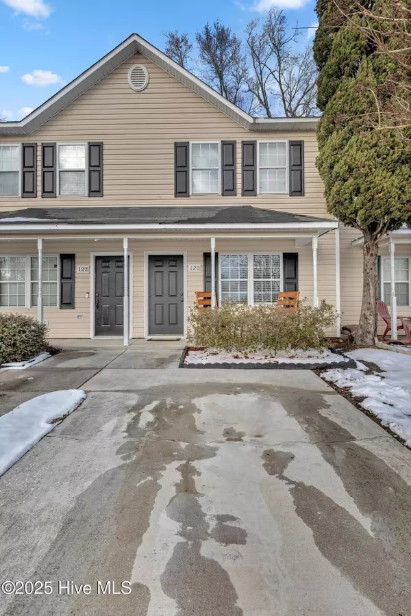 Jacksonville, NC 28546,120 Croatan CT