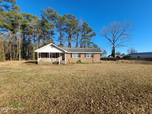 279 Clark RD, Bath, NC 27808